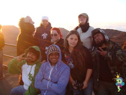 Sunrise crew: Long Beach Gorilla, Sassy, Junebugg, J Ross Parrelli, Lindsey Love, Shann, Kanoa & Double A. Ipo took the pic and Dinah was back at the spot sound alseep