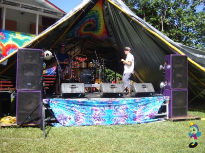the little stage at SheepDawg Festival
